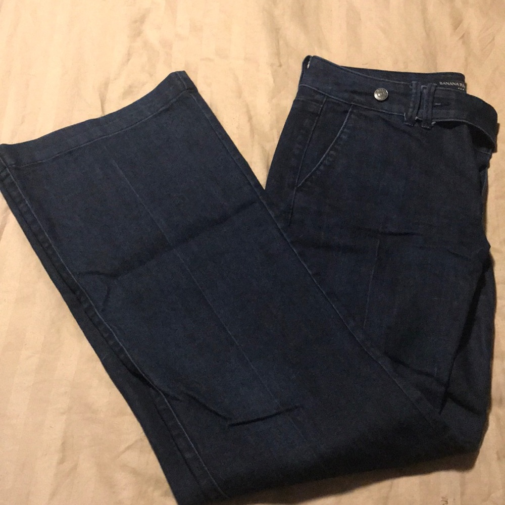 NWOT - Banana Republic High-waisted Wide Leg Jeans